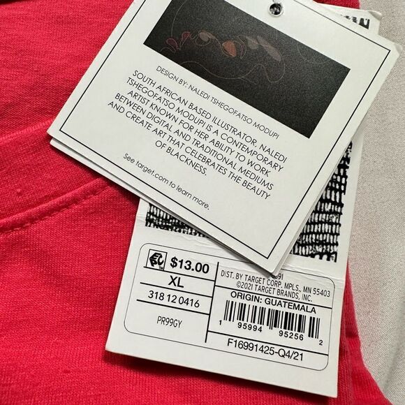 NIB Target Beyond Measure Black History Box Set Pink Sweatsuit, 3 Tees - Size XL - Picture 12 of 14